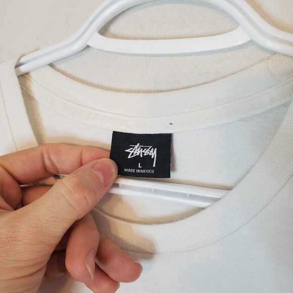 Stussy Happy Holidays 2018  Spell Out Shirt White Size L - Picture 4 of 5